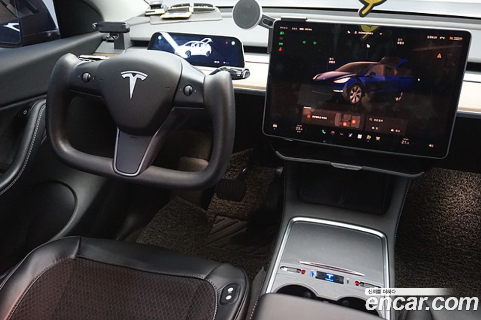 Tesla Model Y 2022