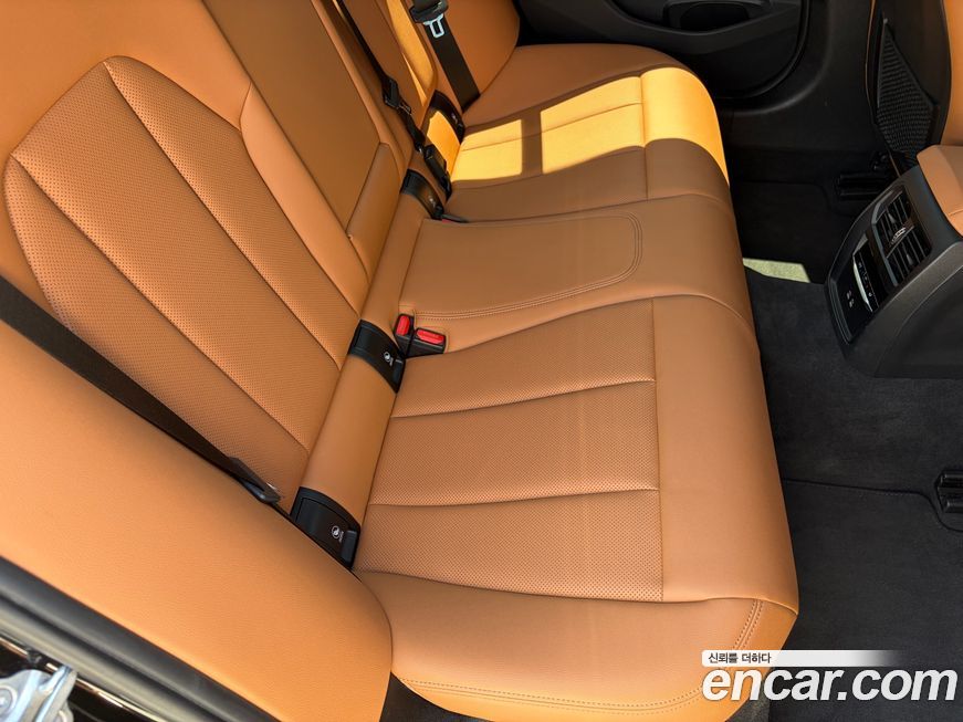 BMW 3-Series 2023