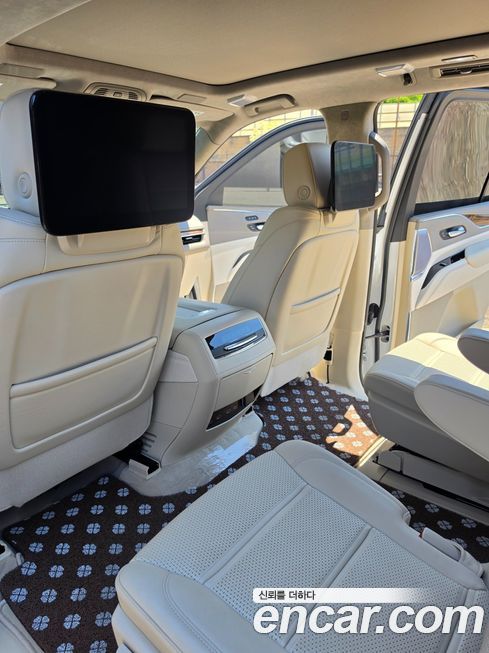 Cadillac Escalade 2023