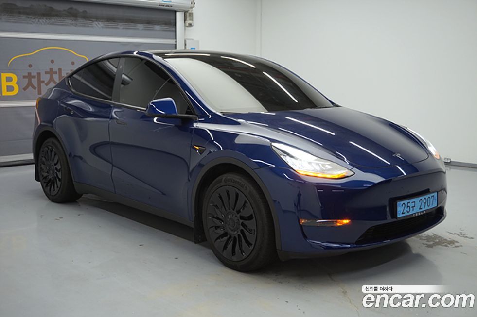 Tesla Model Y 2022
