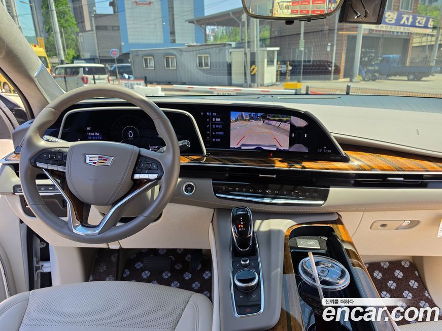 Cadillac Escalade 2023