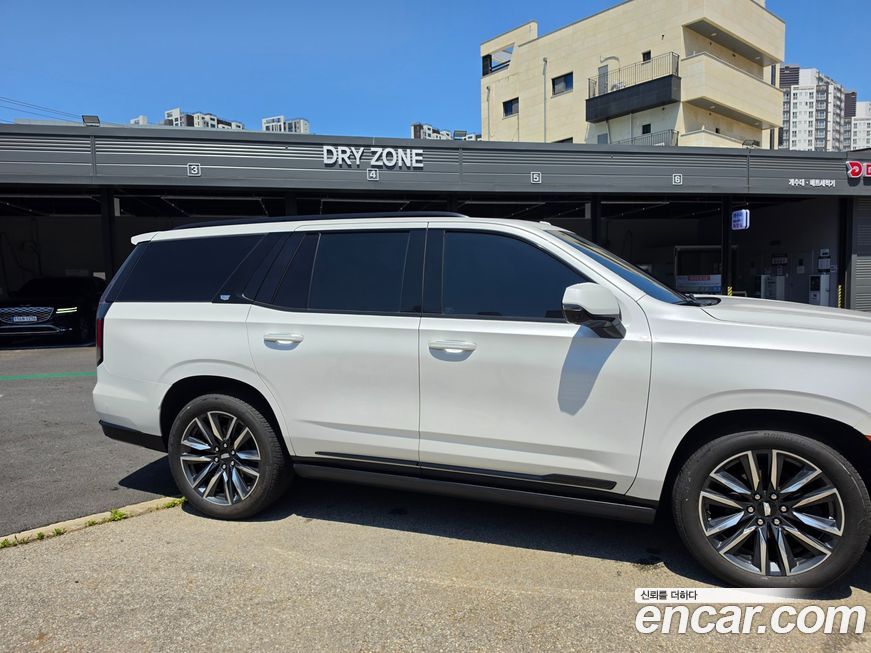Cadillac Escalade 2023