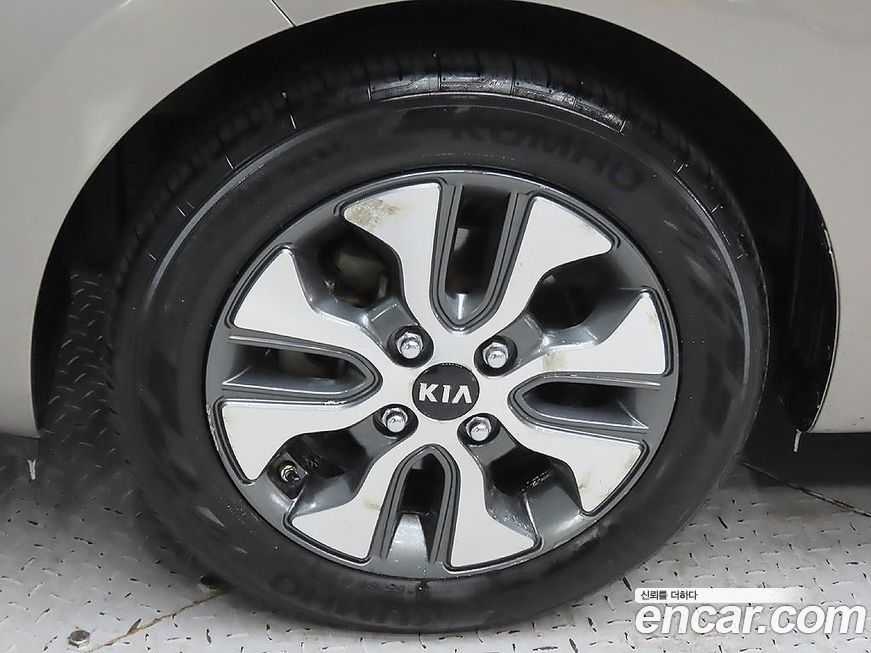 Kia morning 2016