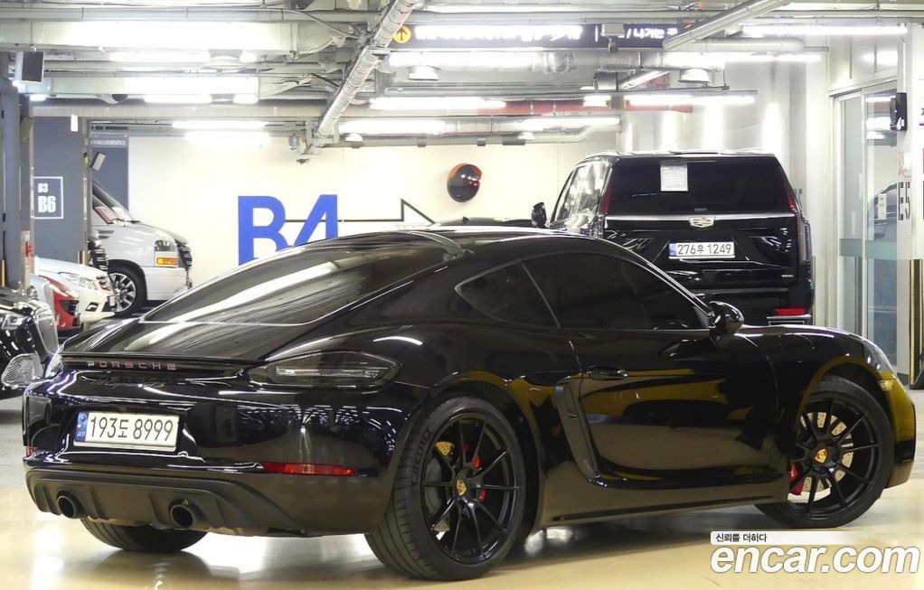 Porsche 718 2022