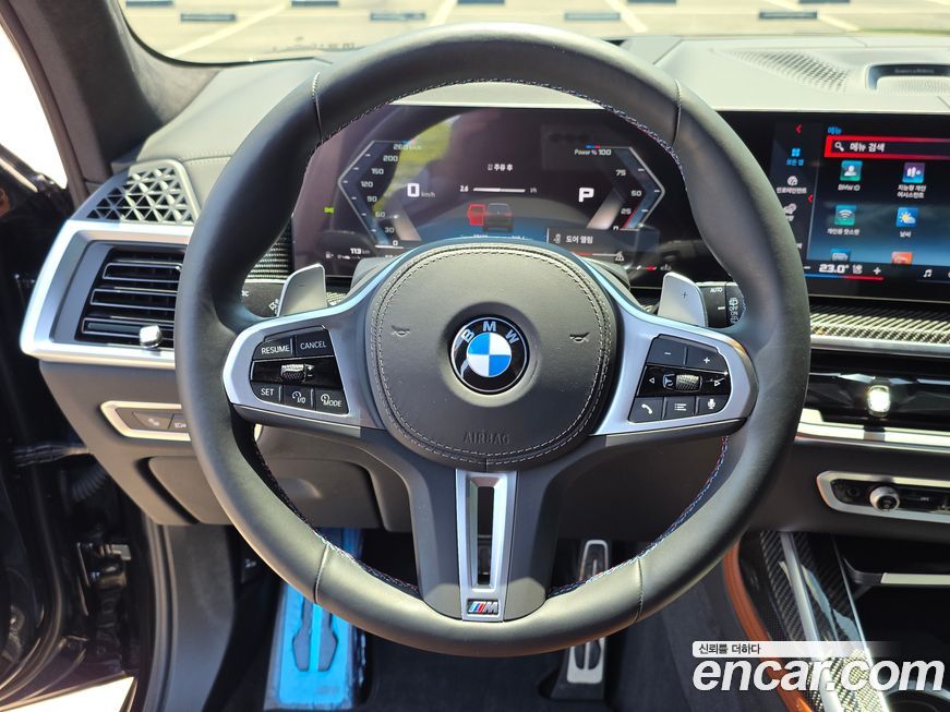BMW X7 2025