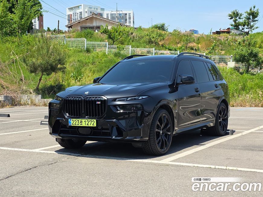 BMW X7 2025