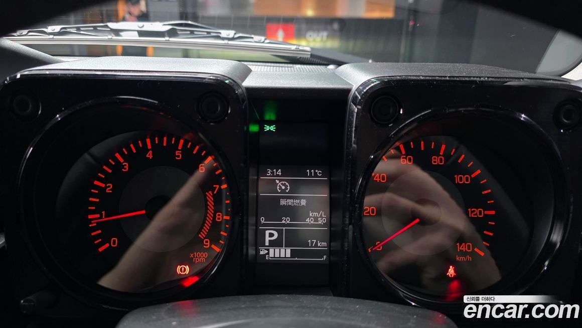 Suzuki Jimny 2025