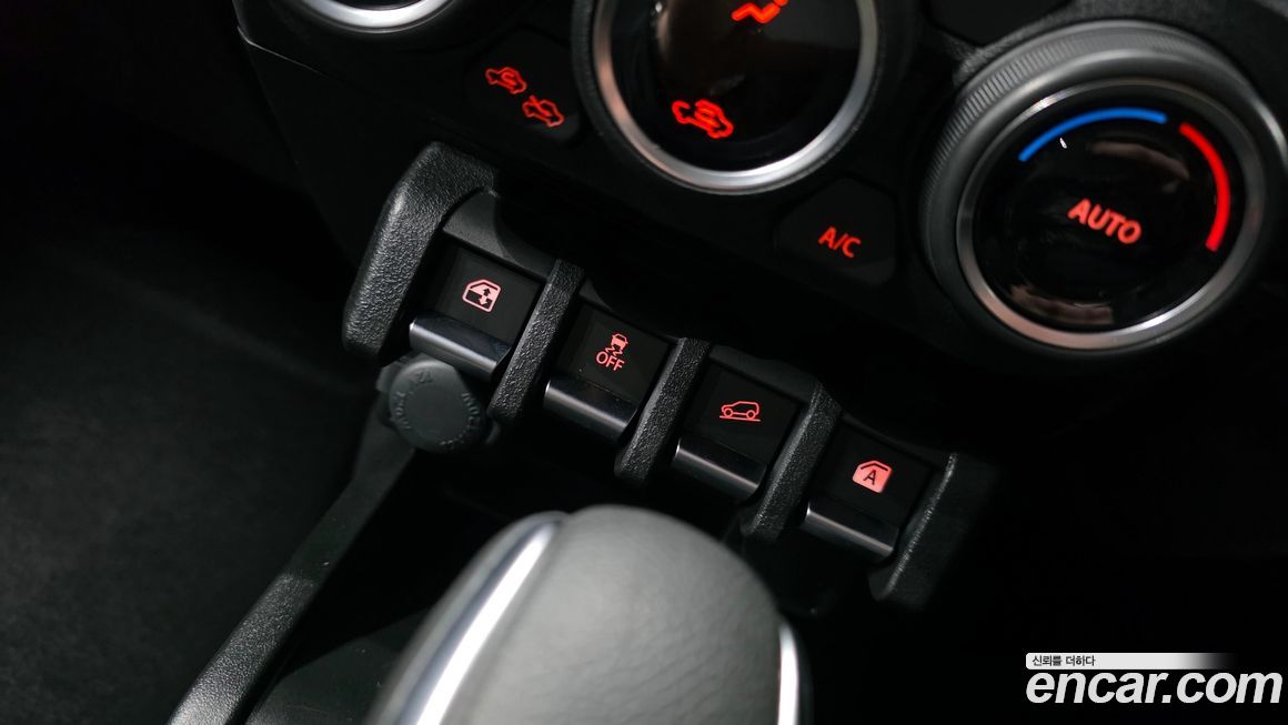 Suzuki Jimny 2025