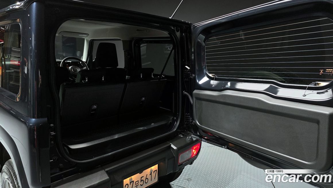 Suzuki Jimny 2025