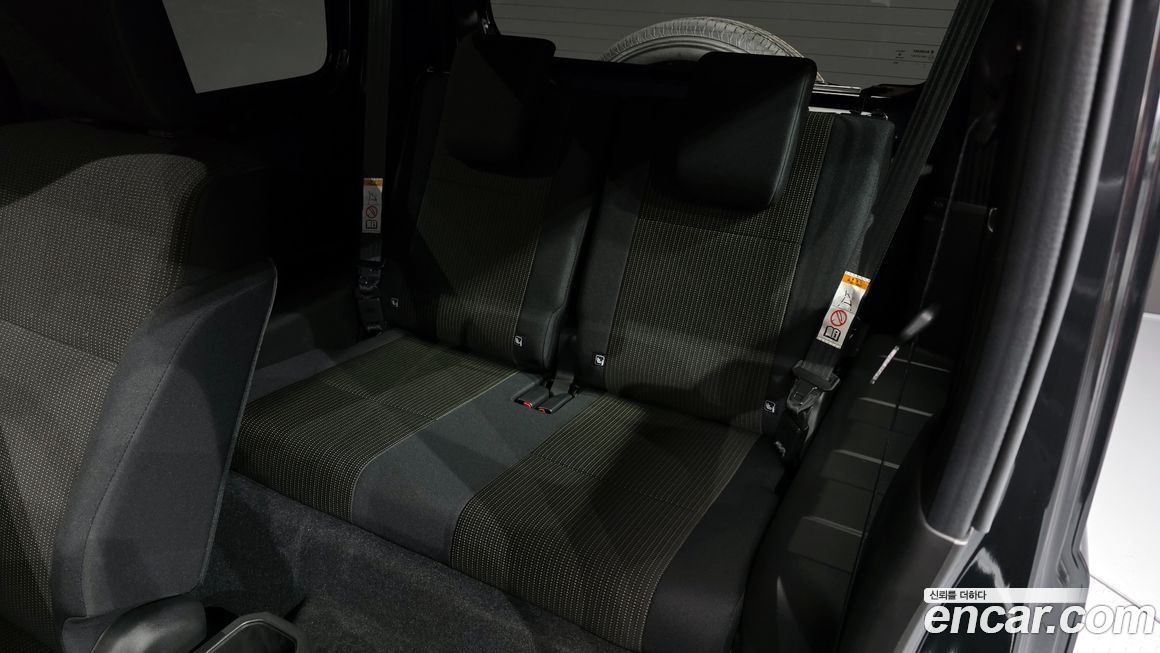 Suzuki Jimny 2025