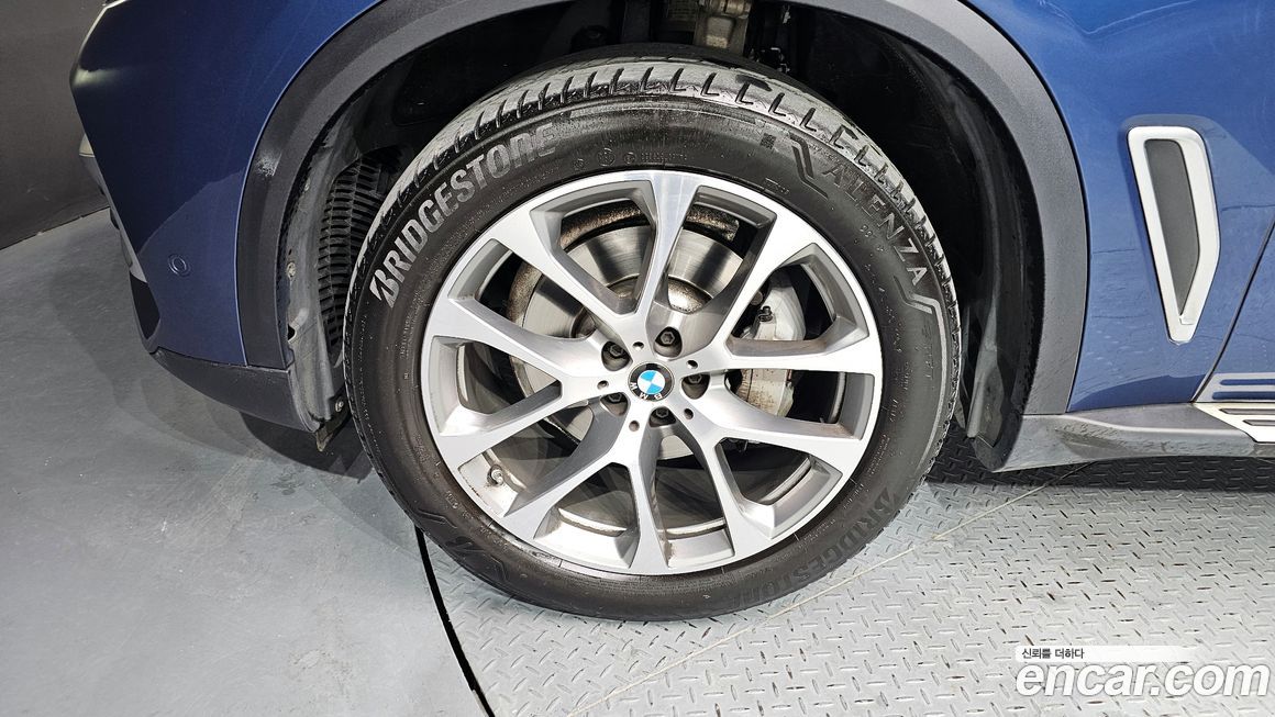 BMW X5 2019