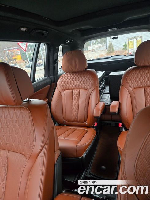BMW X7 2025