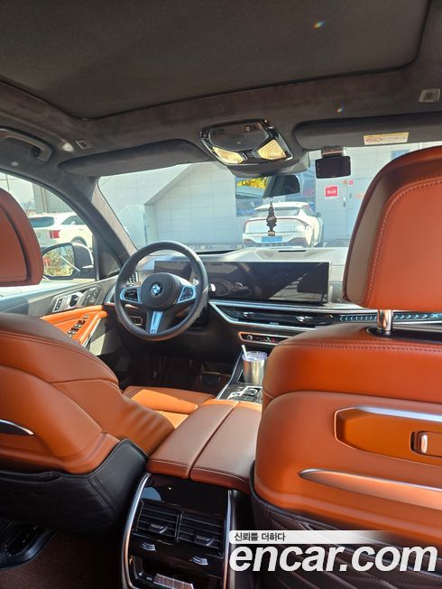 BMW X7 2025
