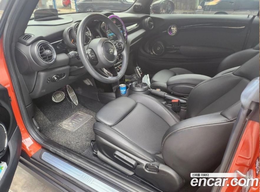 Mini Cooper Convertible 2020