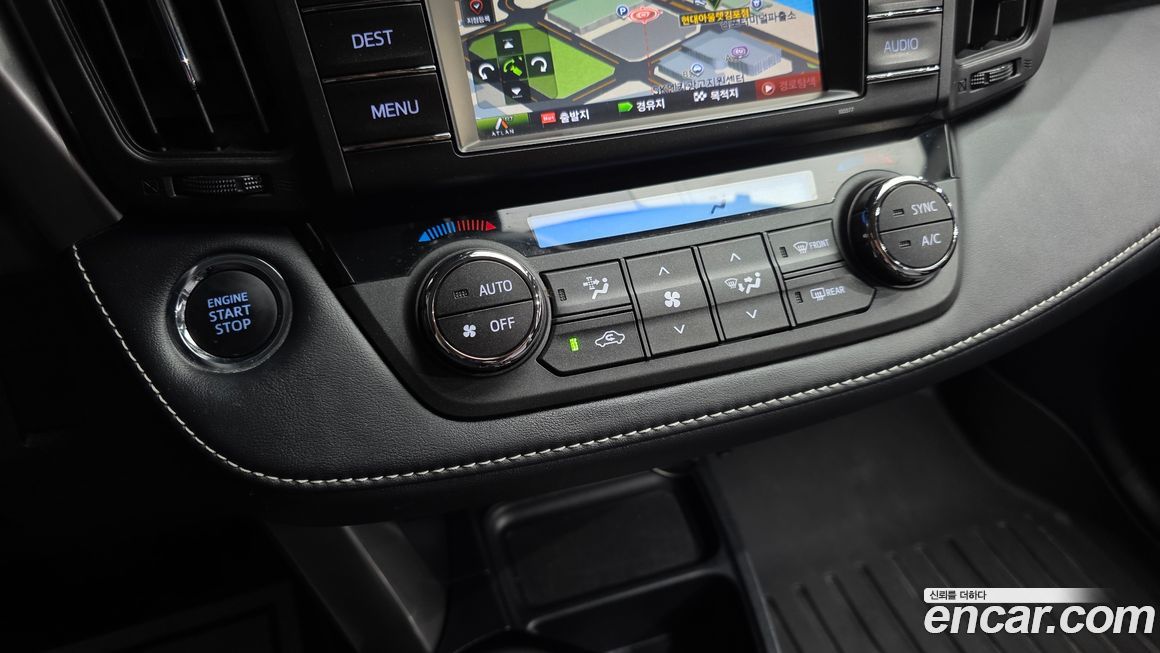 Toyota RAV4 2017