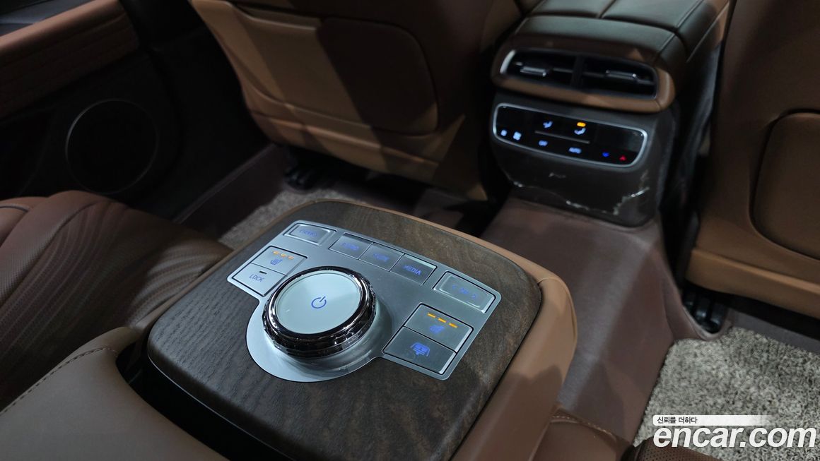 Genesis G80 2023