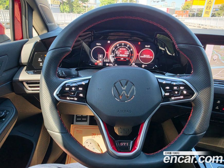 Volkswagen Golf 2024