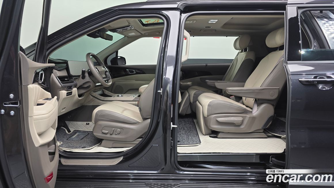 Kia Canival 2025