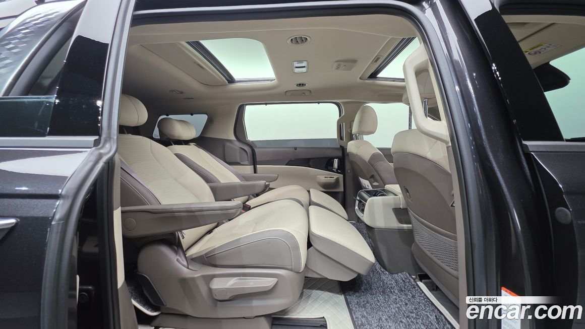 Kia Canival 2025