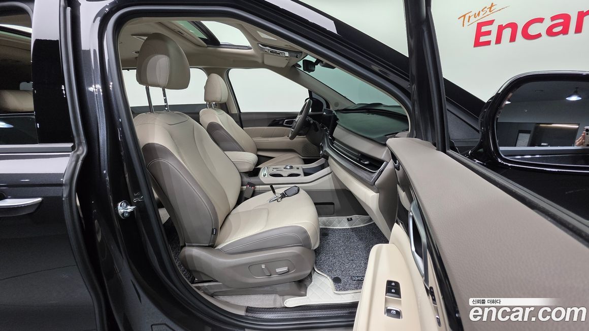 Kia Canival 2025