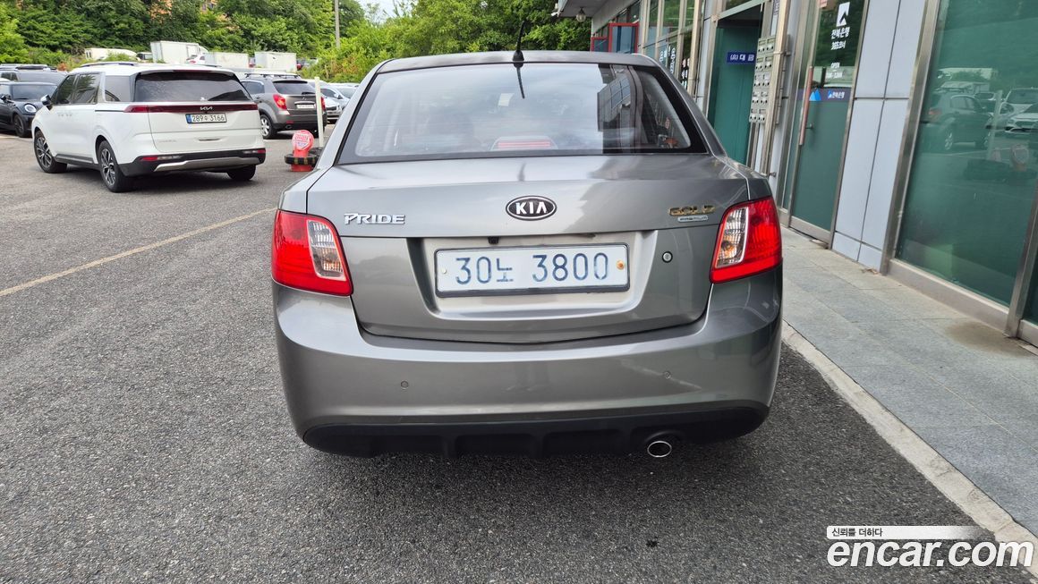 Kia pride 2010