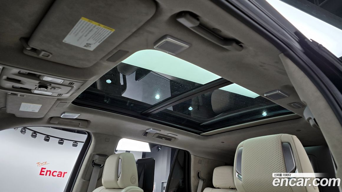 Cadillac Escalade 2025