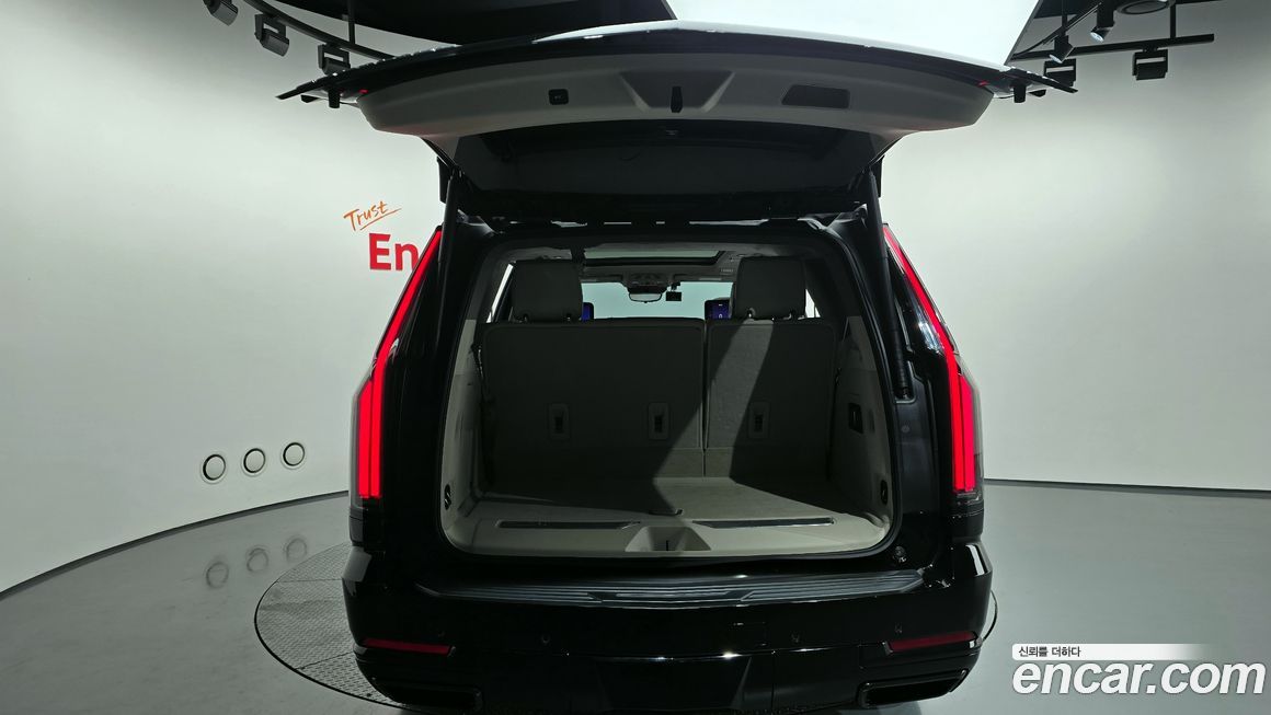 Cadillac Escalade 2025