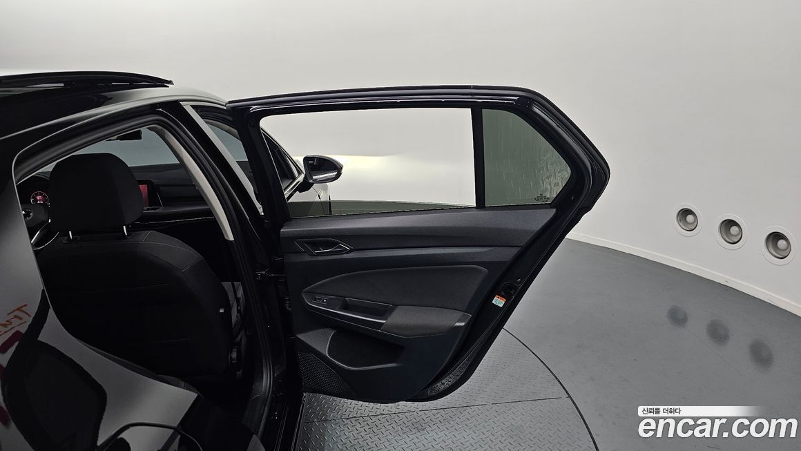 Volkswagen Golf 2022
