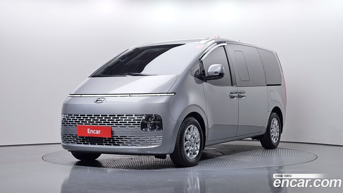 Hyundai Staria 2024