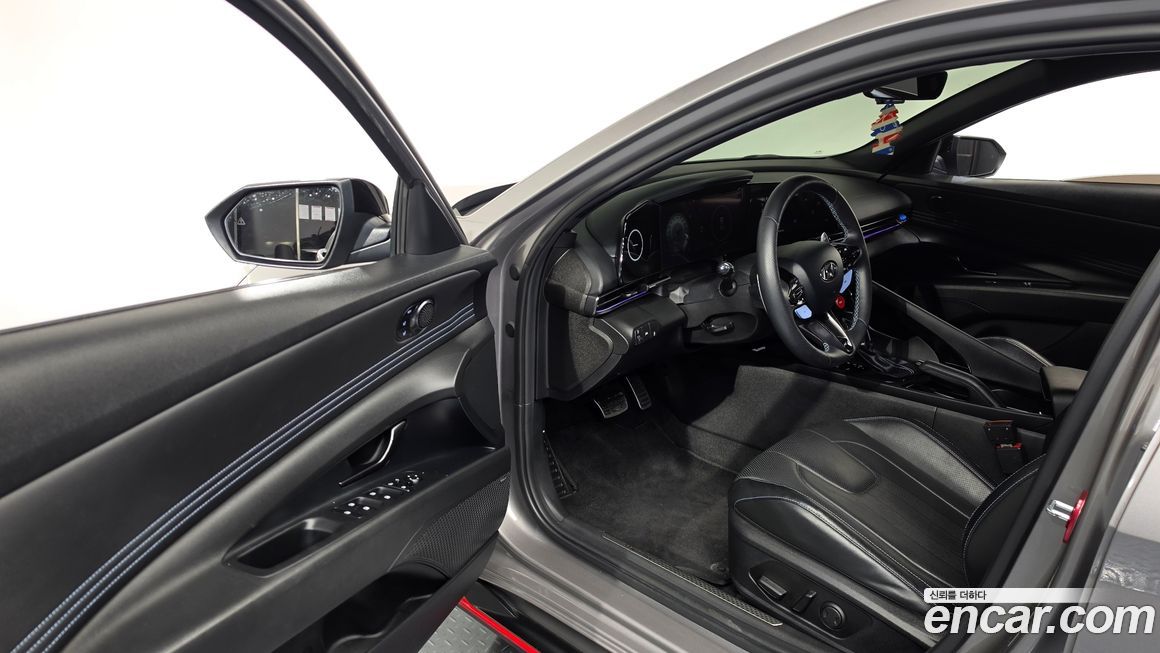 Hyundai AVANTE 2023