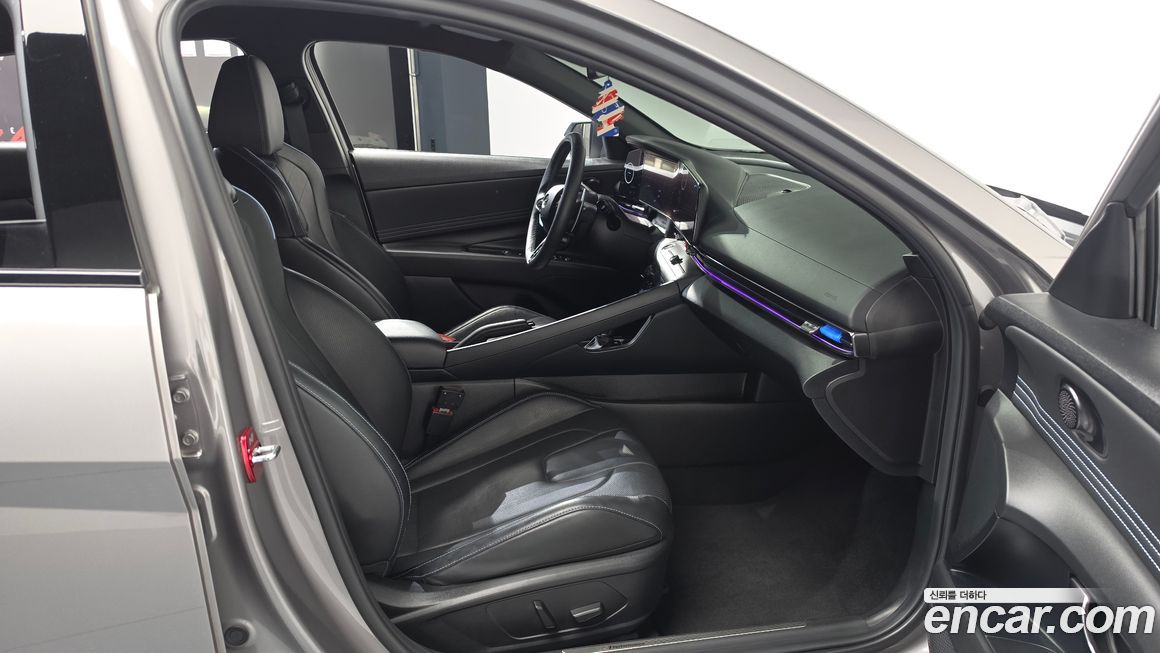 Hyundai AVANTE 2023