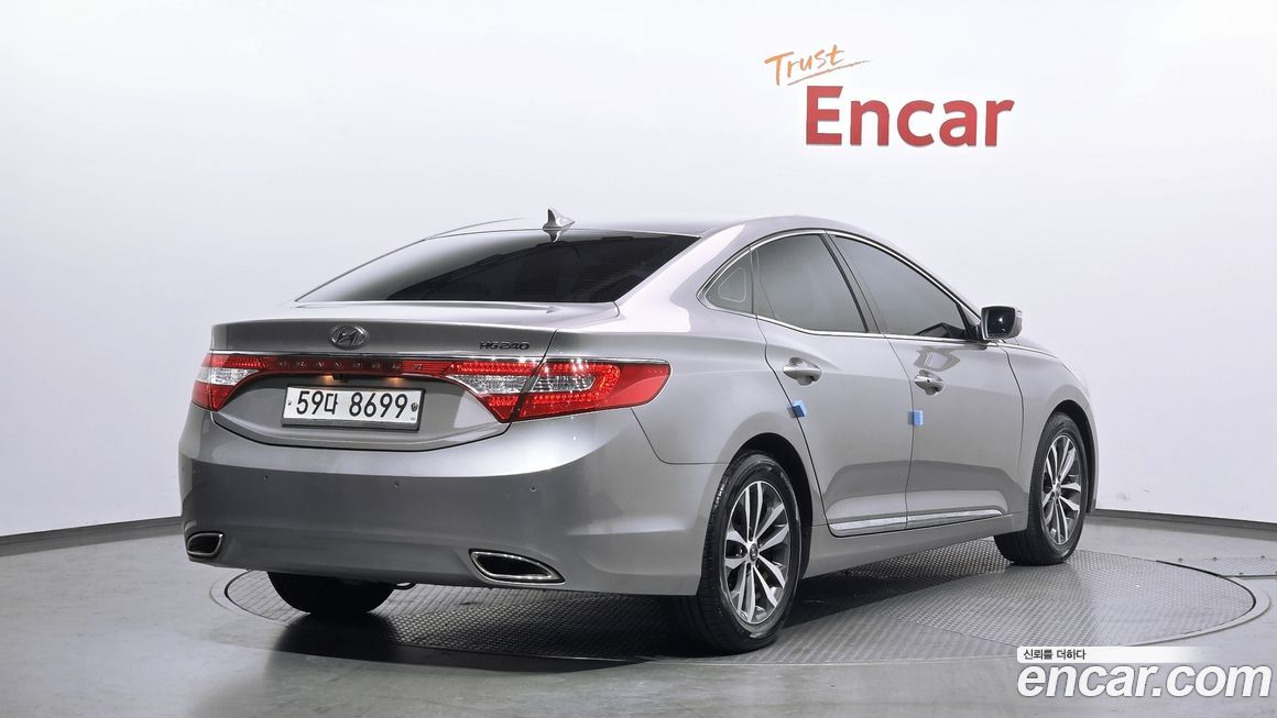 Hyundai Grandeur 2012