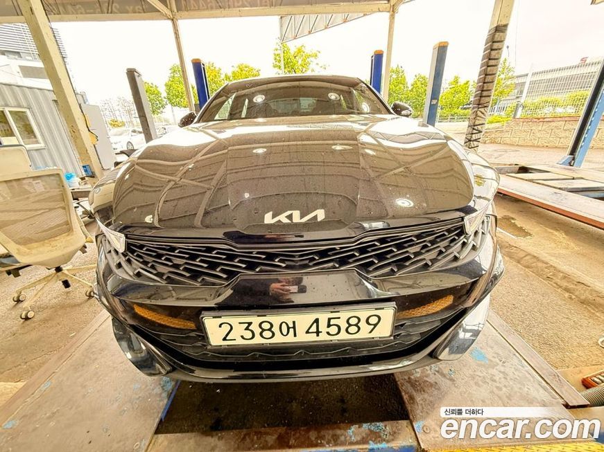 Kia K5 2023