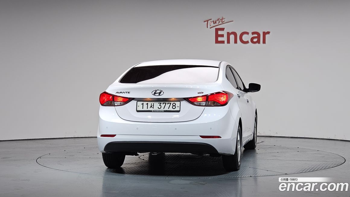 Hyundai AVANTE 2016