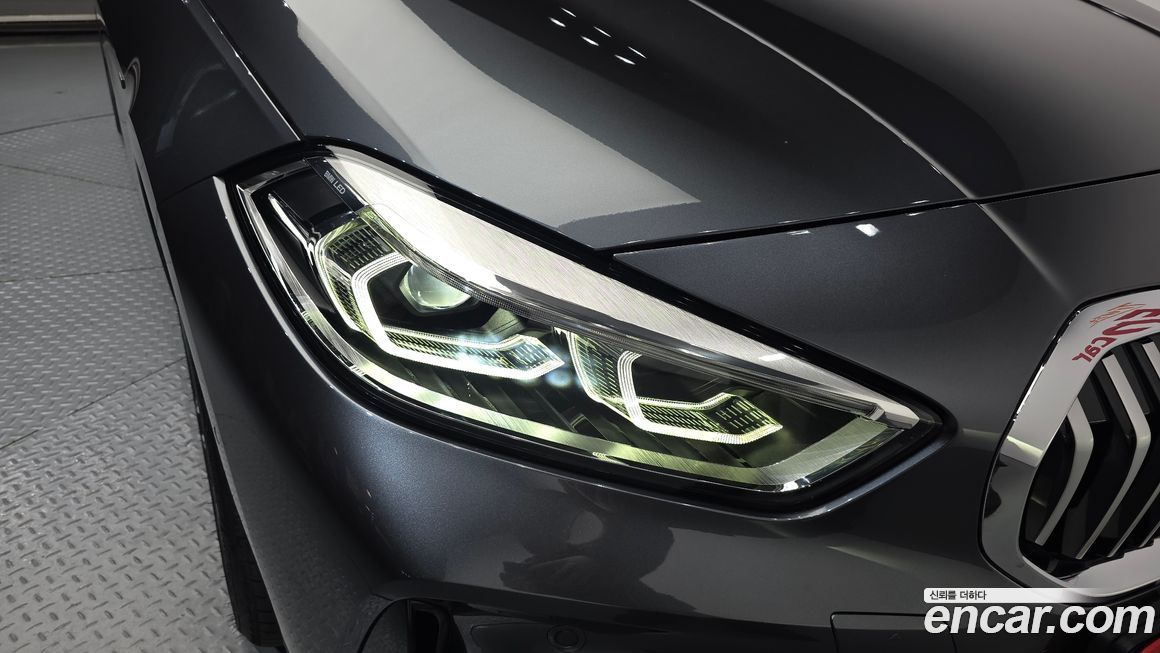 BMW 1-Series 2021