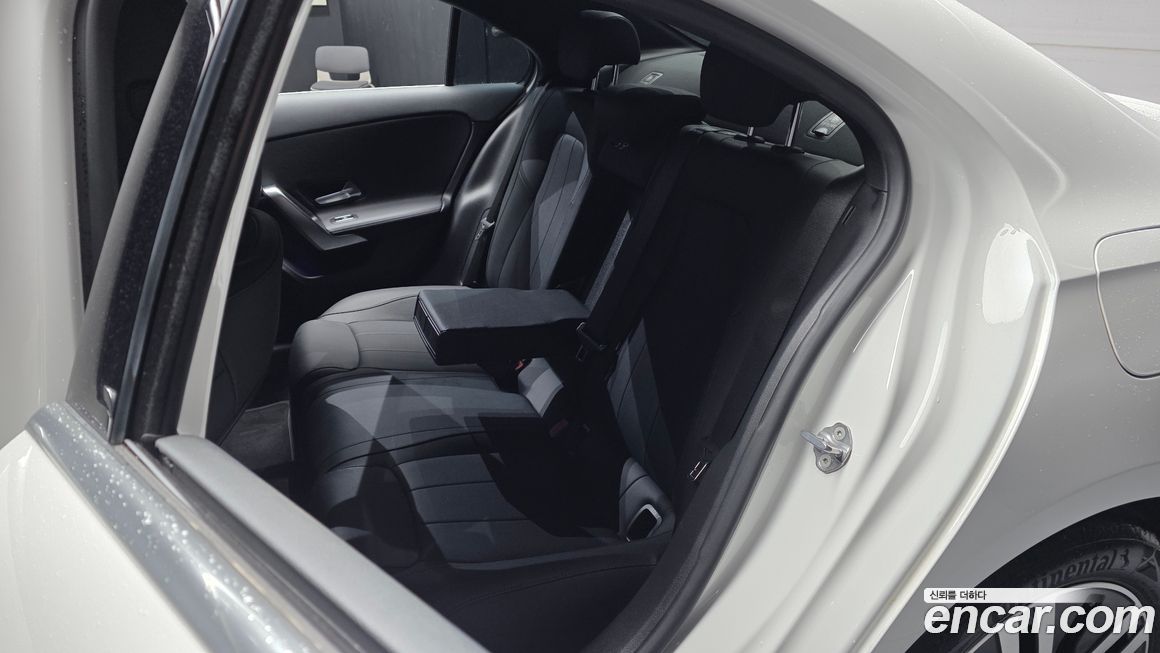 Mercedes-Benz A-Class 2023