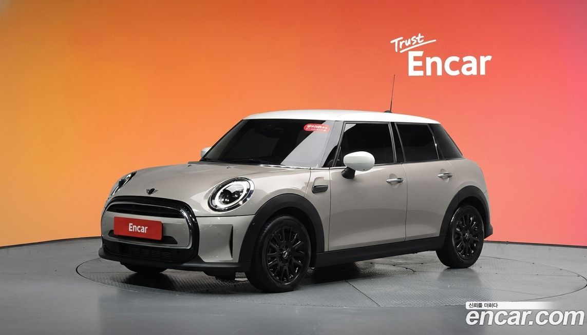 Mini Cooper 2024