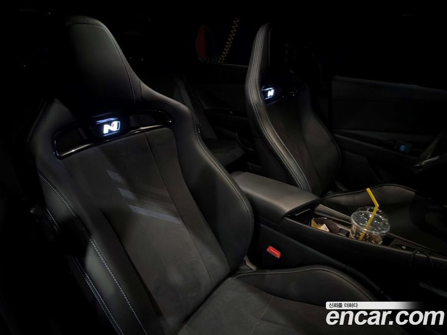 Hyundai AVANTE 2024