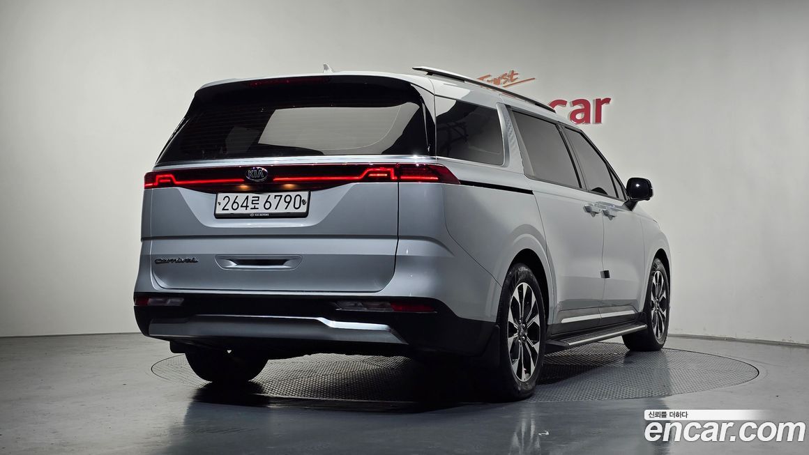 Kia Canival 2021