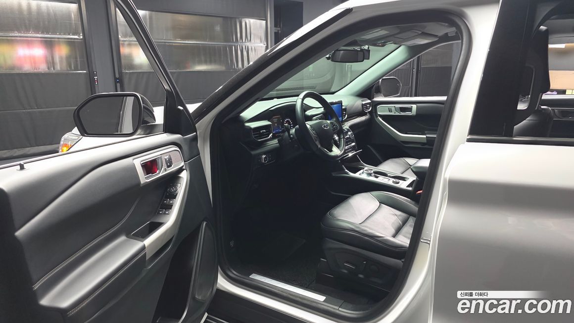 Ford Explorer 2021
