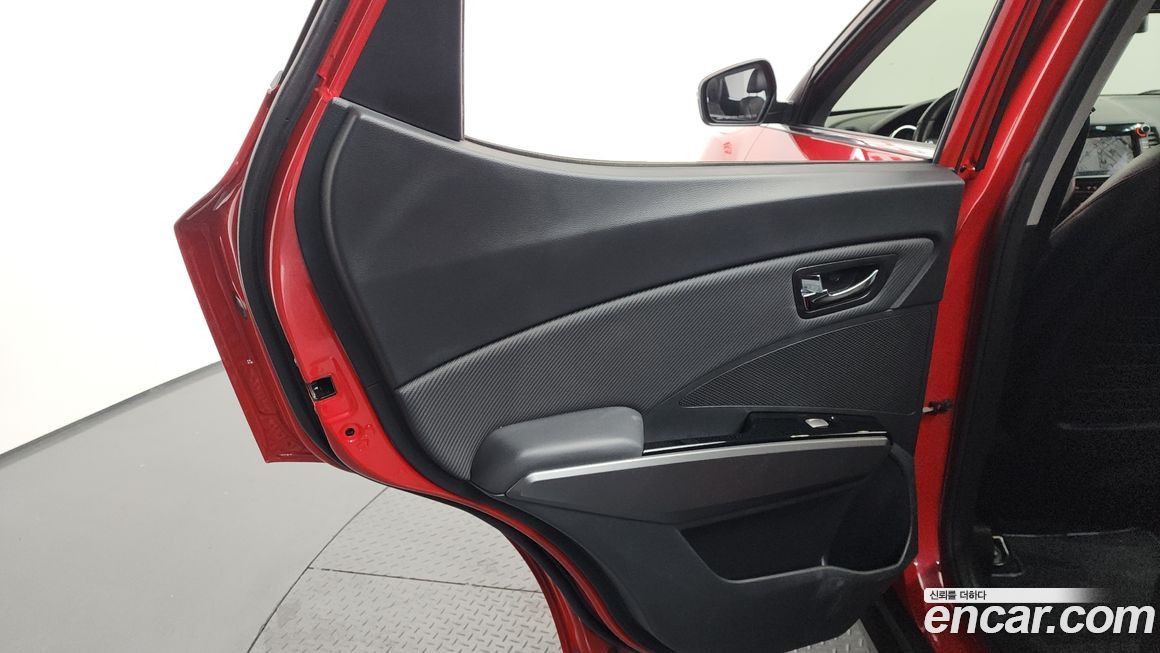 KG_Mobility_Ssangyong TIBOLI 2017