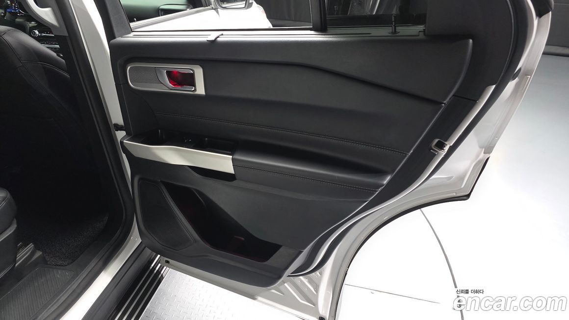 Ford Explorer 2021