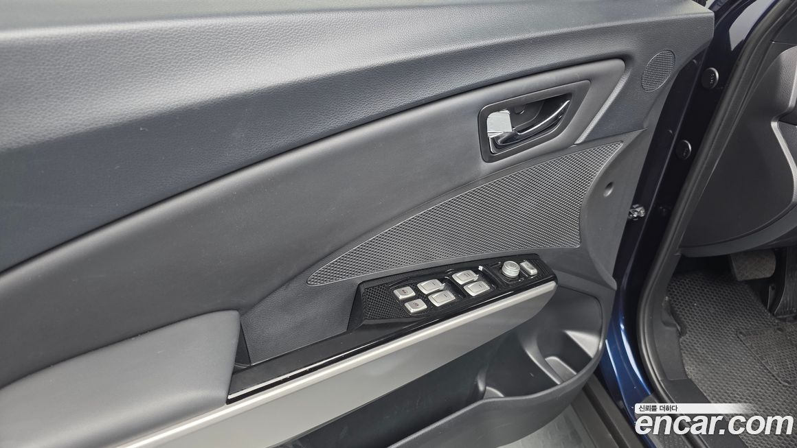 KG_Mobility_Ssangyong TIBOLI 2015