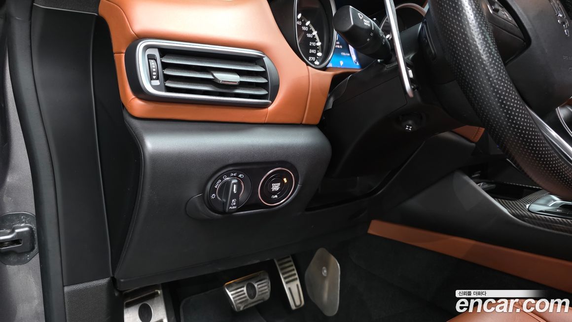 Maserati Levante 2017