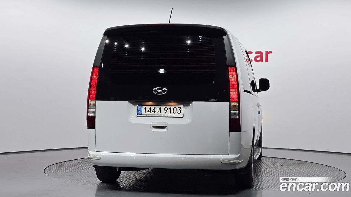 Hyundai Staria 2023