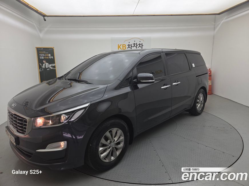 Kia Canival 2019