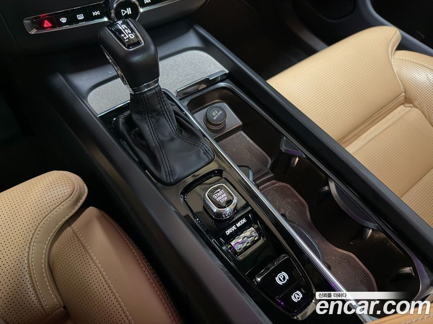 Volvo XC60 2020