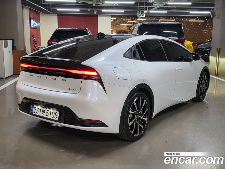 Toyota Prius 2024
