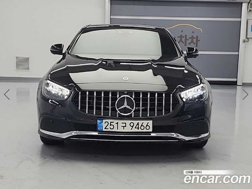 Mercedes-Benz E-Class 2022