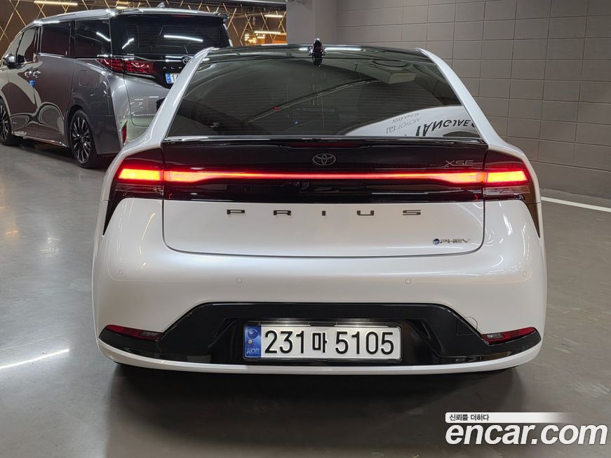 Toyota Prius 2024
